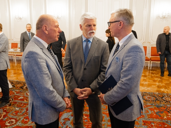 Prezident republiky přijal mladé profesionály z reprezentace na EuroSkills 2025 v dánském Herningu